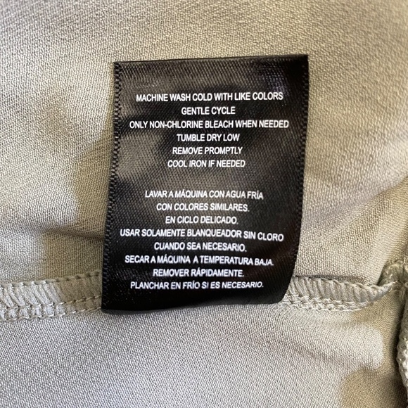 32 Degrees Ladies' Twill Dress, Shadow (Green), Small, NWT - Picture 12 of 12